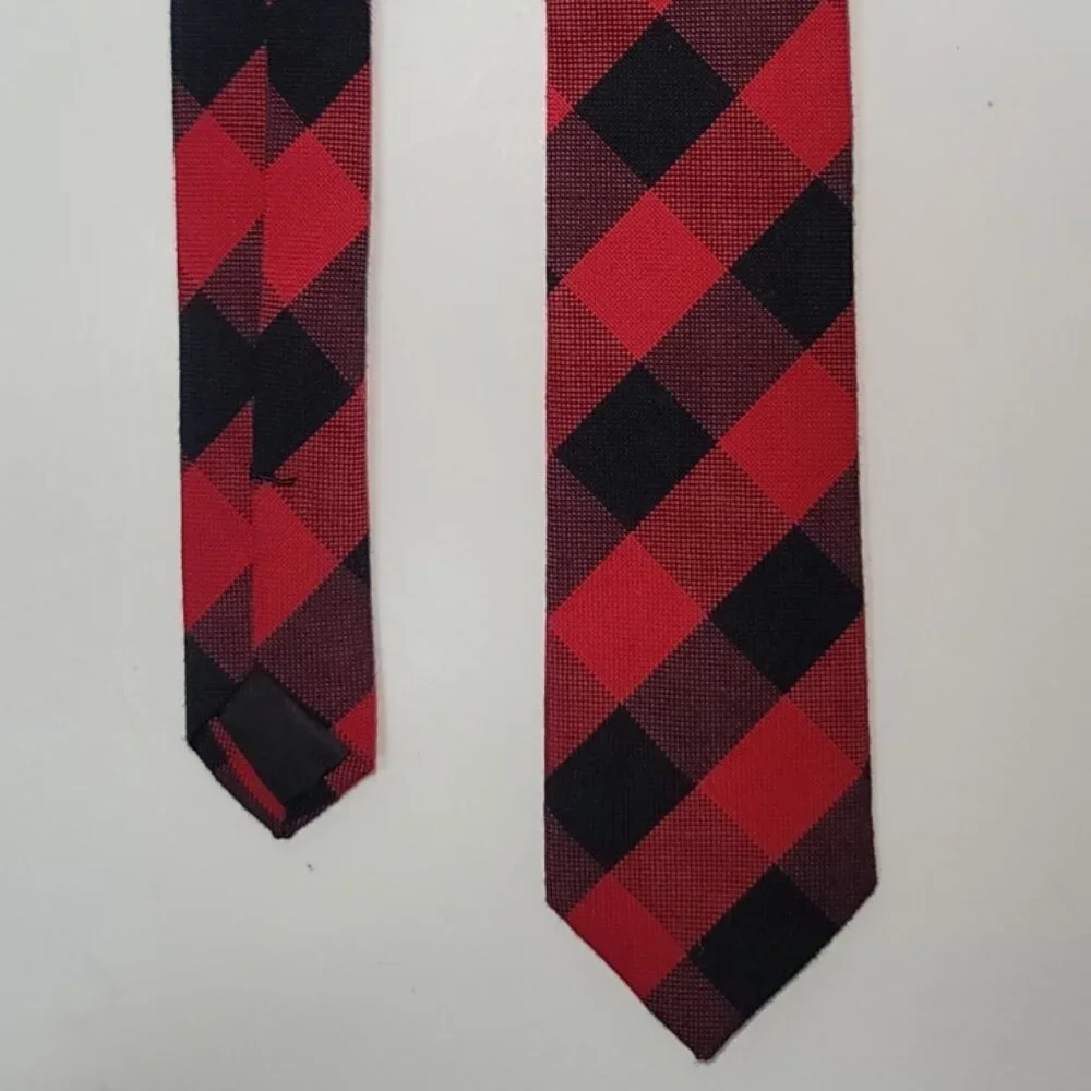 Crewcuts Red Black Plaid Tie T-53